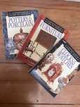 3 Livros “Furniture; Clocks & Watches; Pottery & Porcelain”