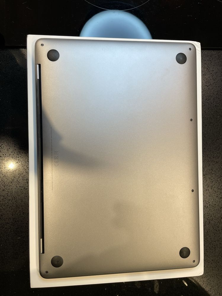 Macbook pro 13 cali