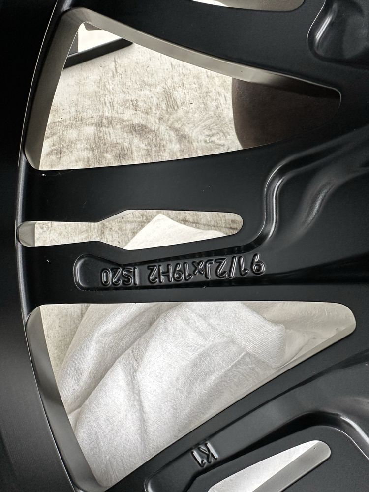 Oryginalne Nowe Felgi Koła BMW M2 G87 M3 G80 M4 G82 19” 829m Jet Black