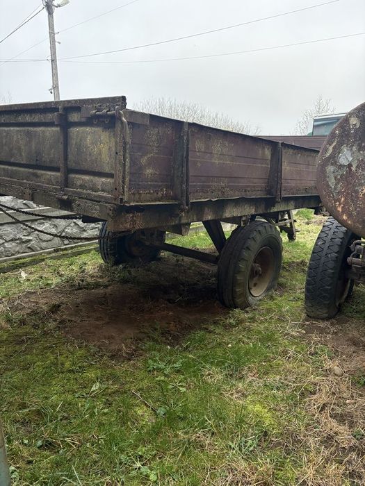Прицеп тракторний одноосний