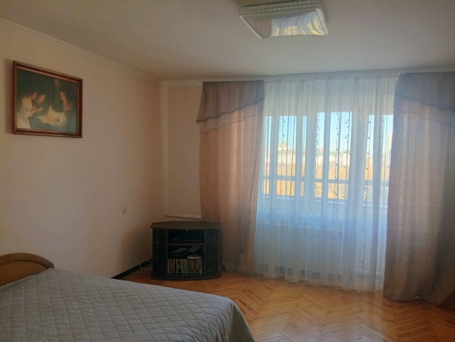 Оренда 2-кімнатної квартири, вул.Виговського