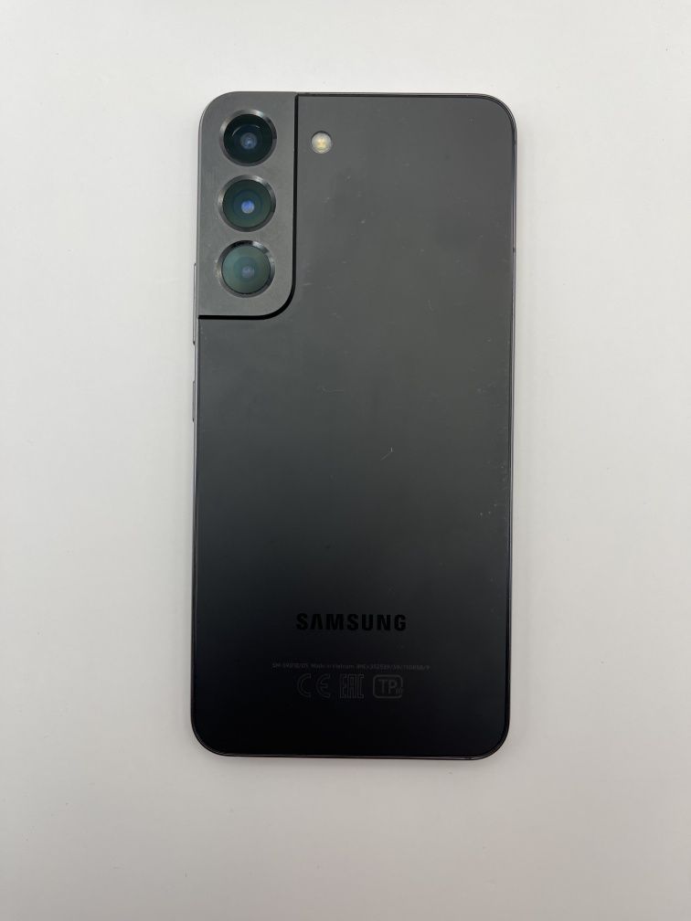 Samsung S22 8/128 офіційний, 8 місяців використання