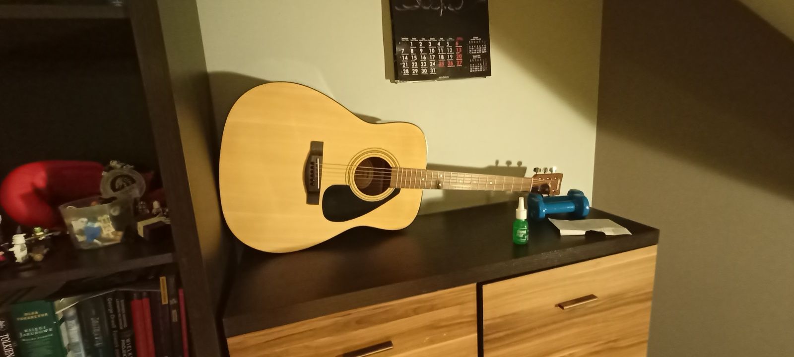 Gitara akustyczna Yamaha f310NT używana