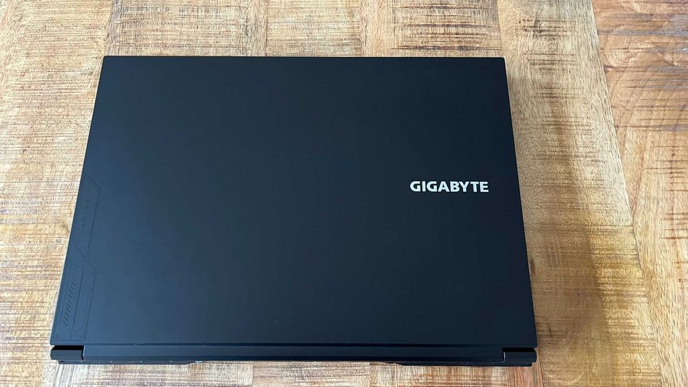 Laptop Gigabyte G6 KF