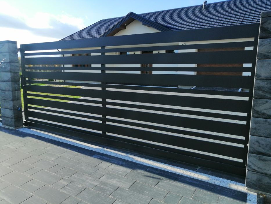 Brama przesuwna aluminiowa