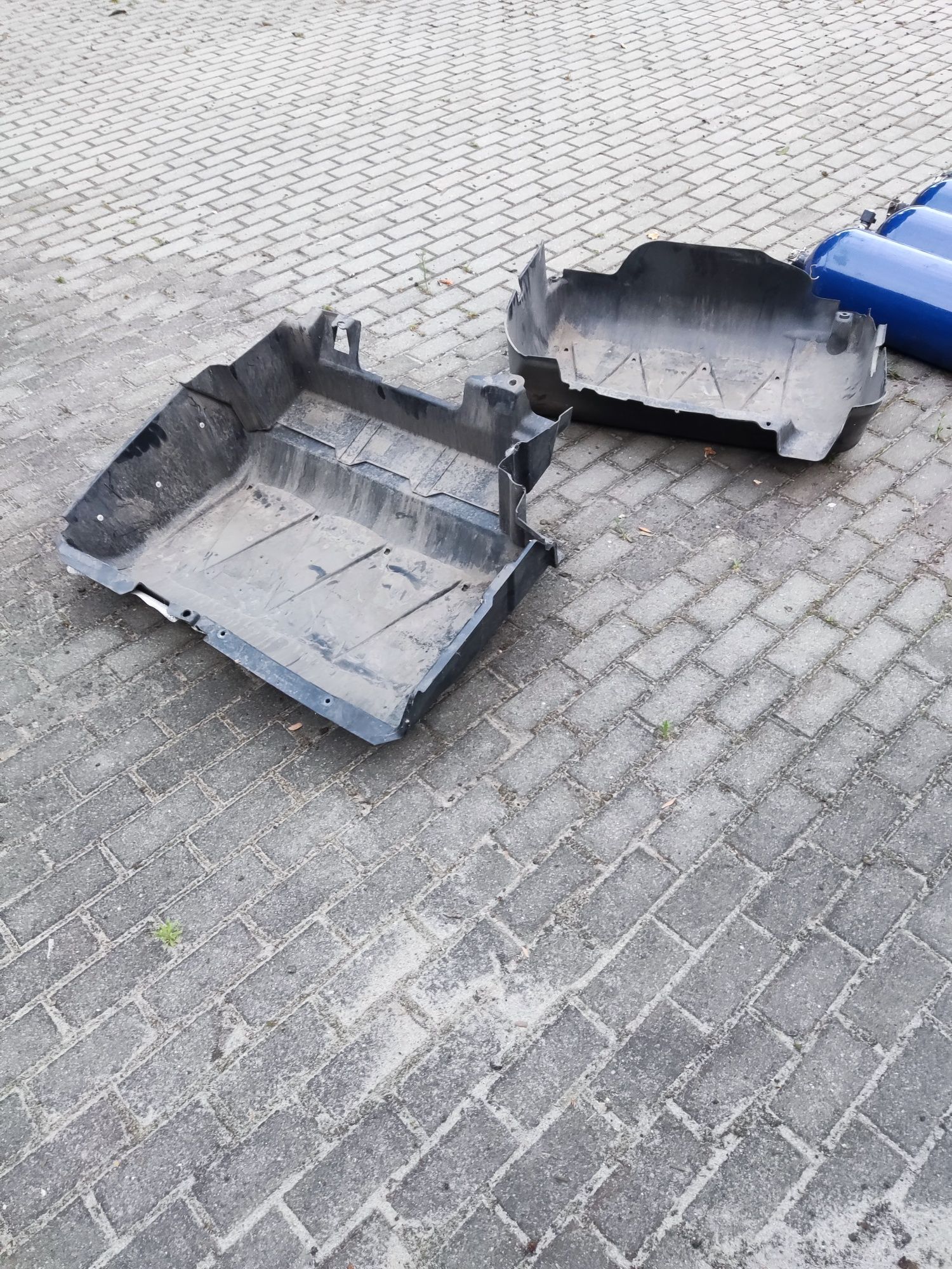 Butle CNG VW Caddy Obudowy
