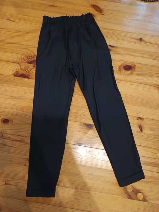 Czarne eleganckie spodnie marki esmara rozm 36