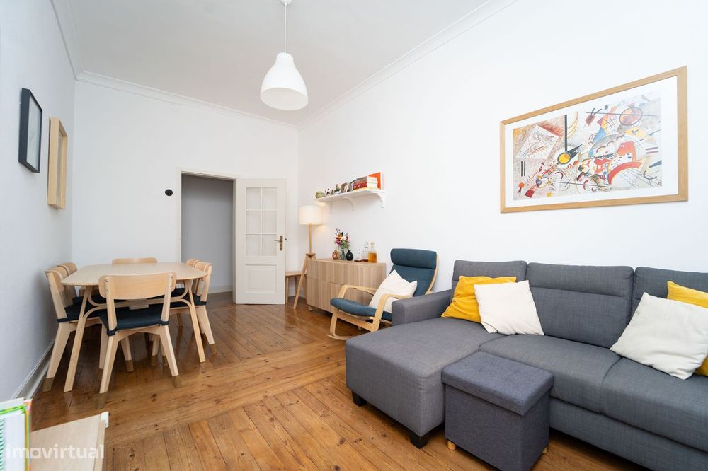 Apartamento T5 para venda na Rua Trindade Coelho Coimbra