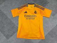 T-shirts de clubes nacionais e internacionais
