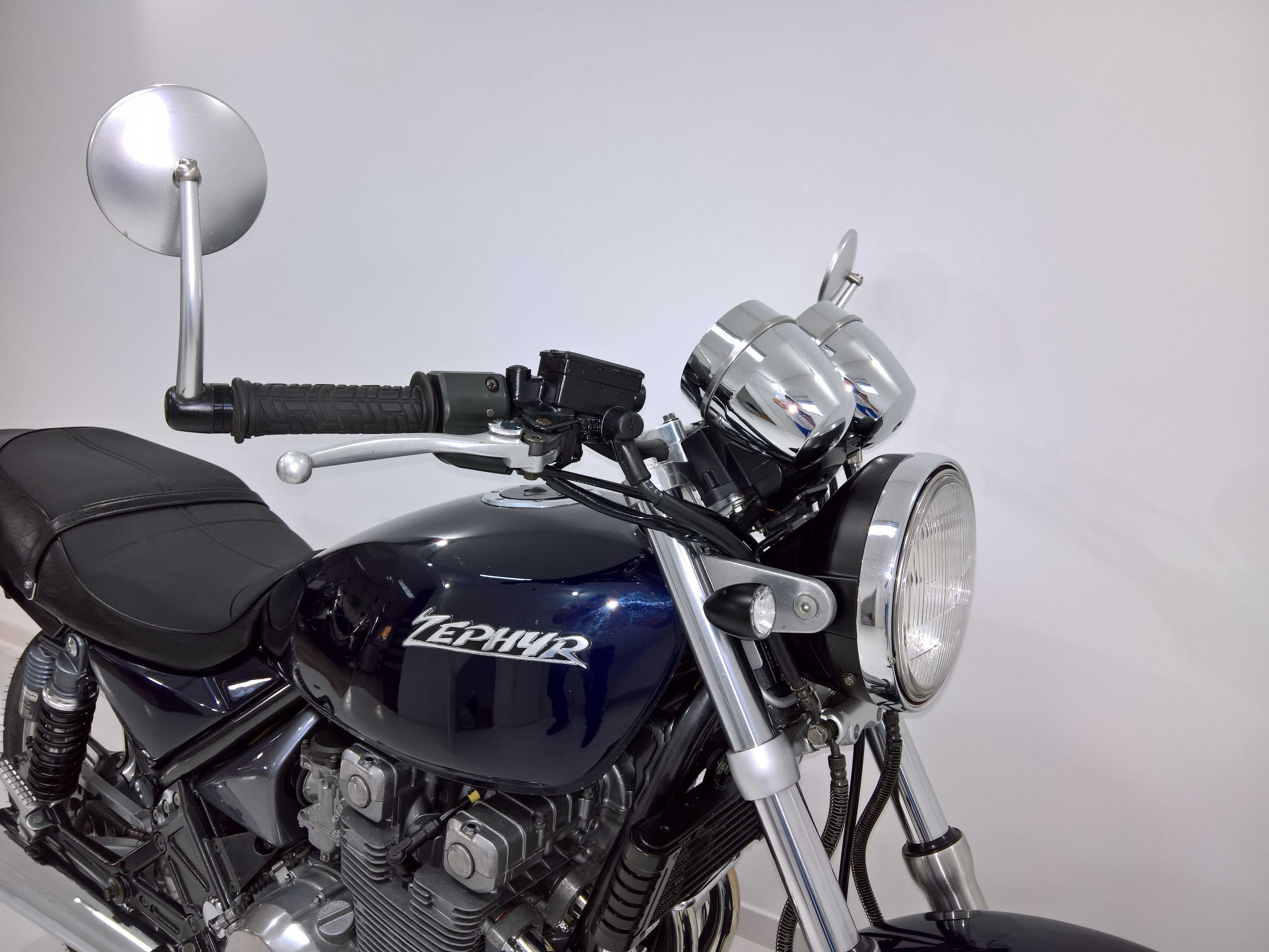 KAWASAKI ZEPHYR 550 ZR 550 Bezwypadkowy Oryginał