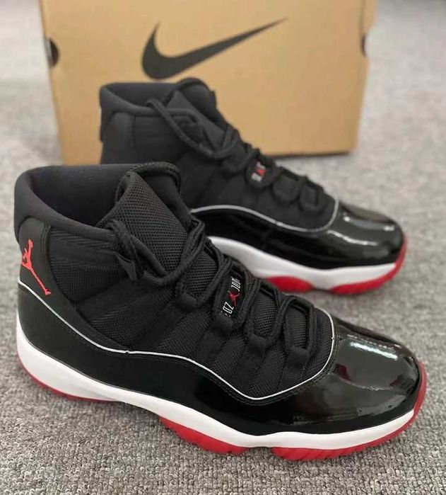 Jordan 11 Retro Playoffs Bred R.40