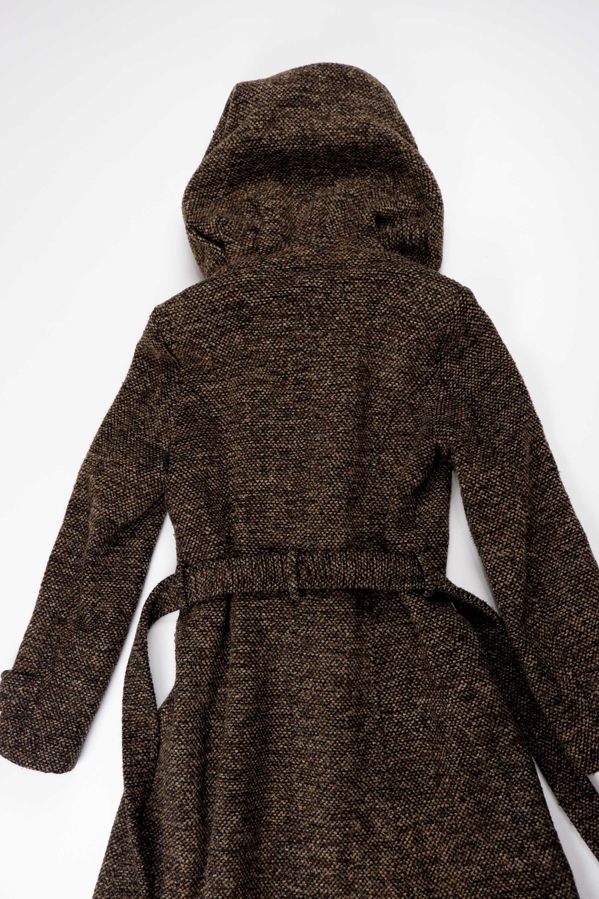 Шикарное пальто ZARA S с капюшоном и воротником коричневое