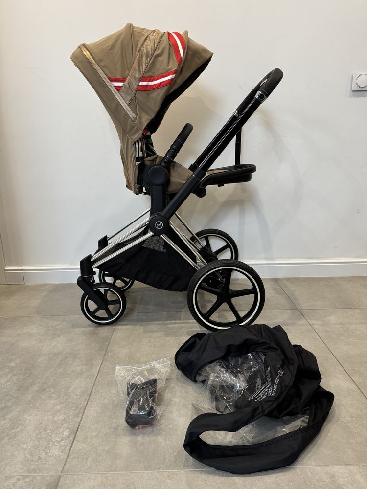 Spacerówka Cybex Priam 4.0 by Karolina Kurkova / Chrome Black