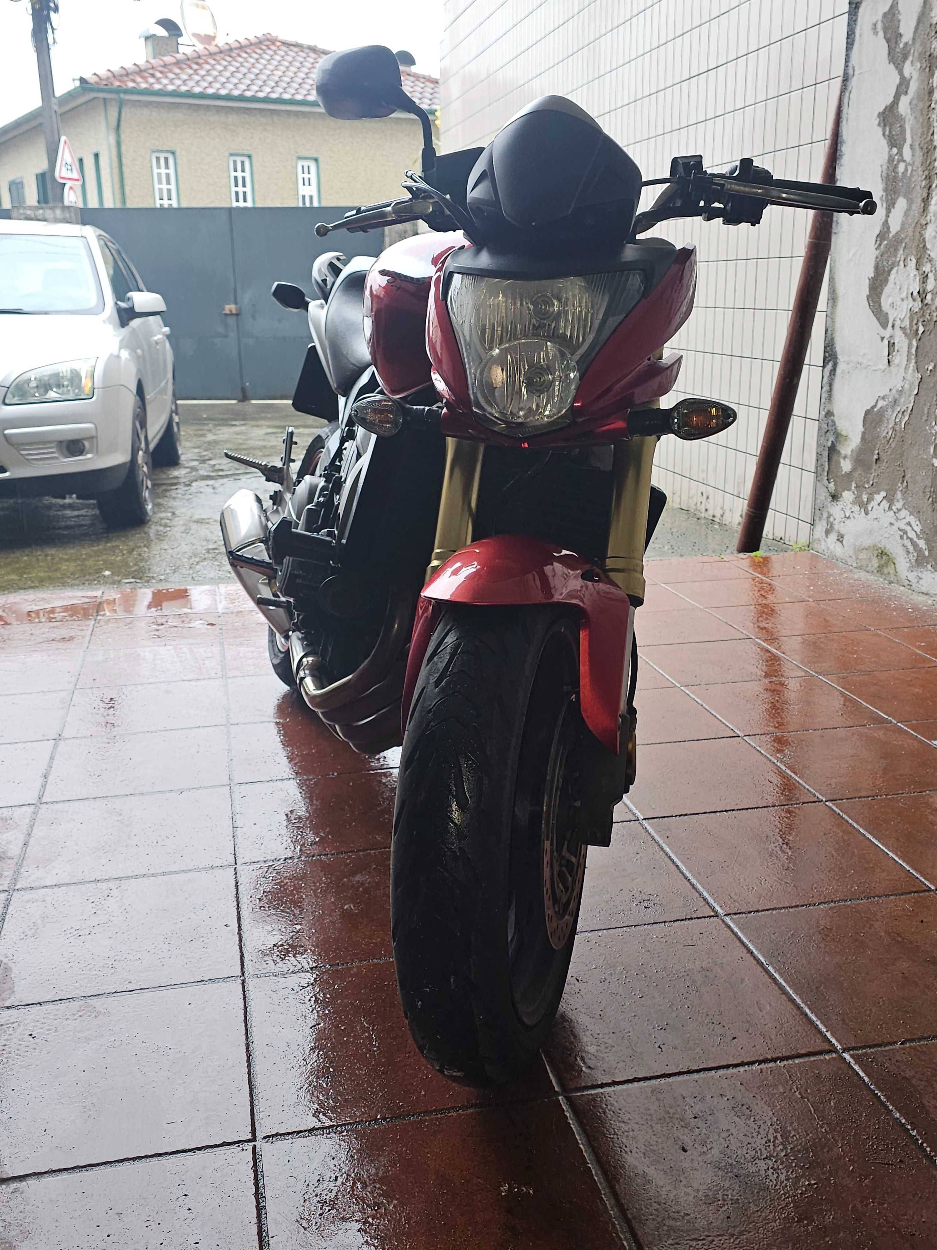 Honda cb 600f Hornet