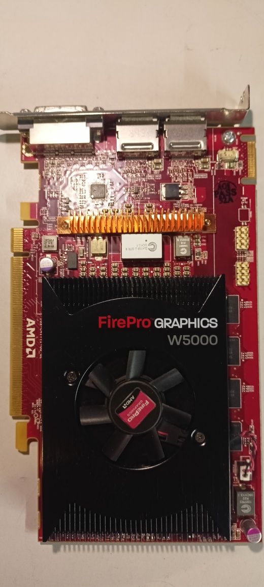 AMD fire pro w5000 2gb ddr5