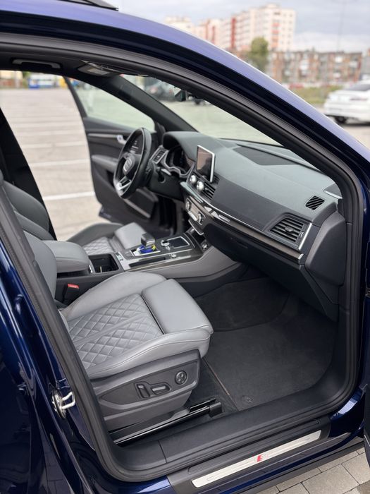 Audi SQ5 Quattro. 3.0T-354к.с