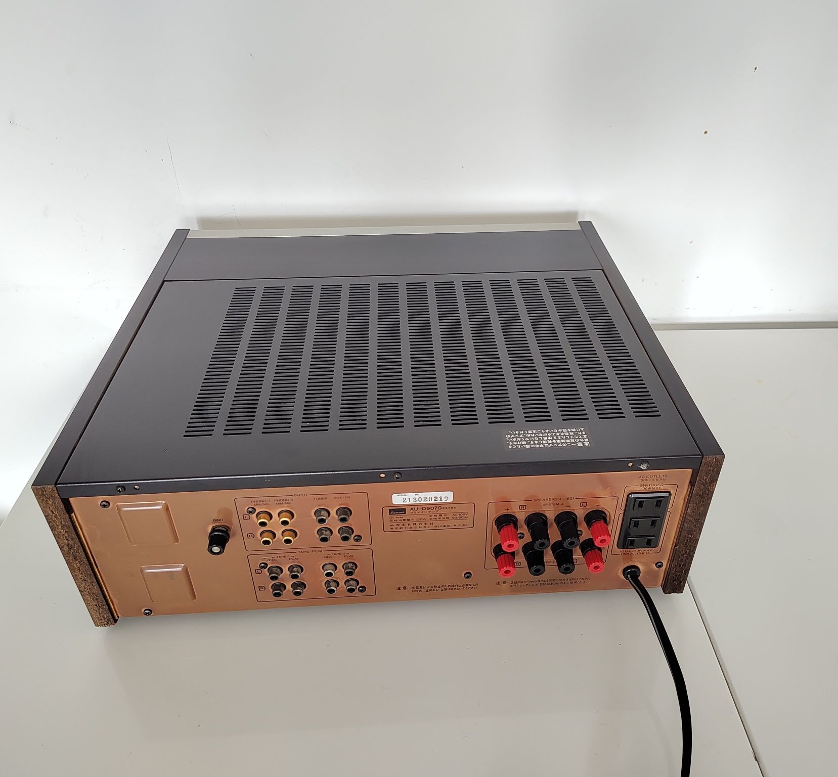 Sansui AU-D907G Extra , kultowy wzmacniacz stereo SREBRNY KOLOR