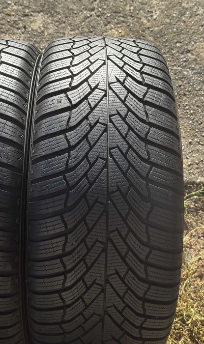 Opony zimowe 245 45 R18 Kumho - Stan Idealny !