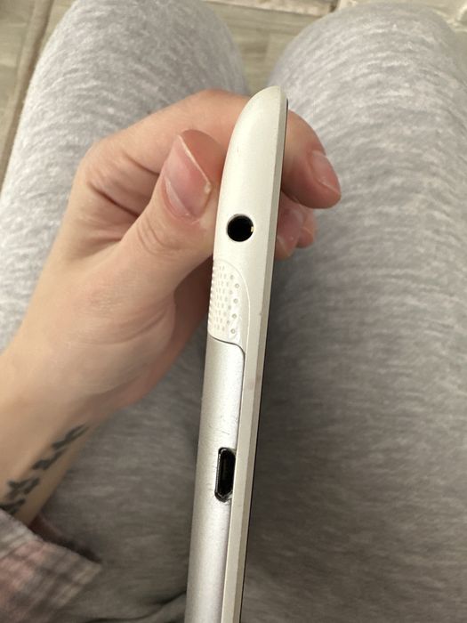 Планшет Huawei mediapad 10 ce0168 10,1 дюйм. 8 gb.