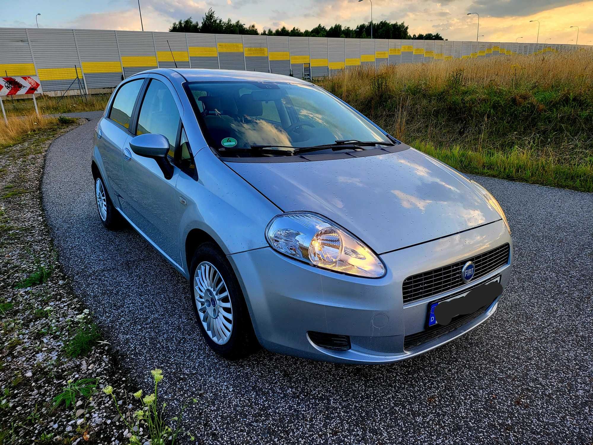 FIAT GRANDE PUNTO 1.2 tylko 74tkm klima CITY webasto 5drzwi JAK NOWY