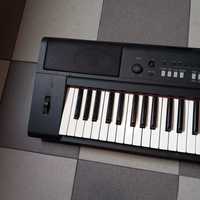 Keyboard Yamaha PIAGGERO NP-V60