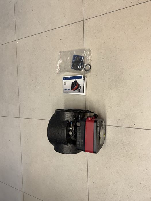 Nowa Pompa obiegowa Grundfos Magna3 32-40