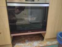 Продам духовий шкаф Indesit IFWS 3841 JX IX