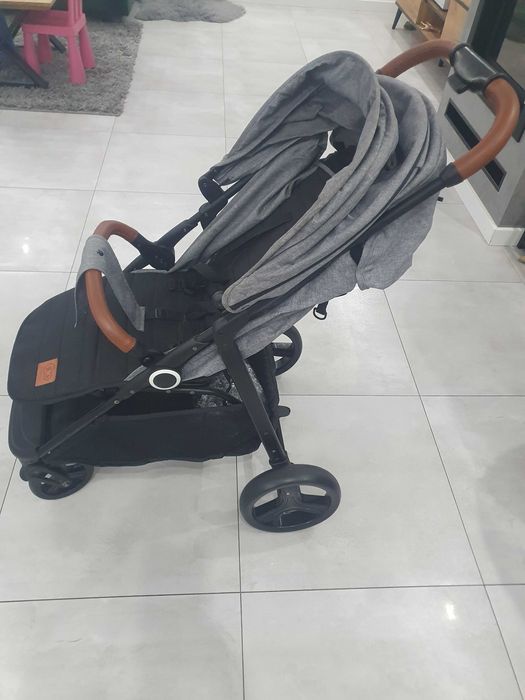 Wózek spacerowy Kinderkraft GRANDE PLUS szary