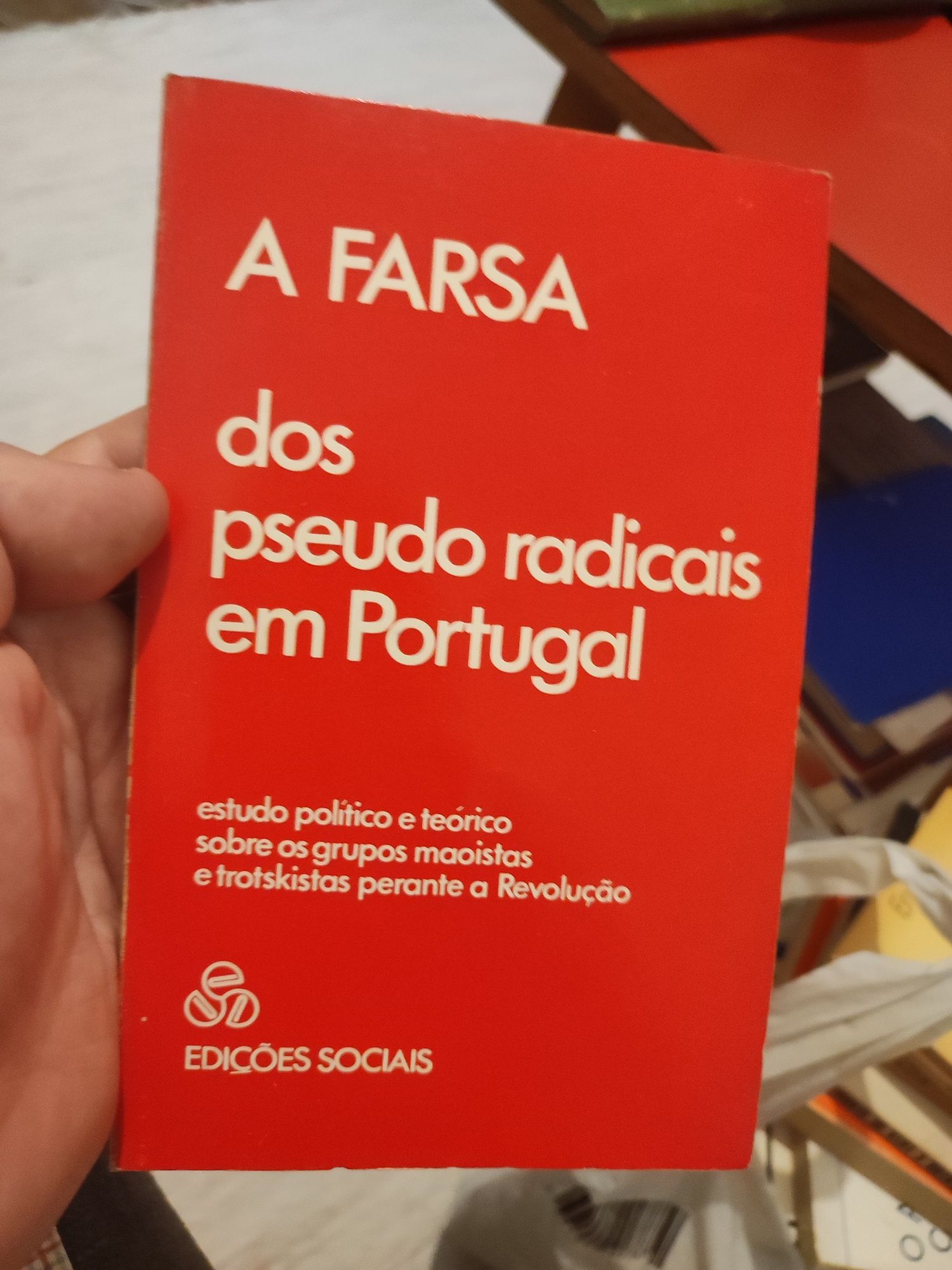 A Farsa dos pseudos radicais em Portugal