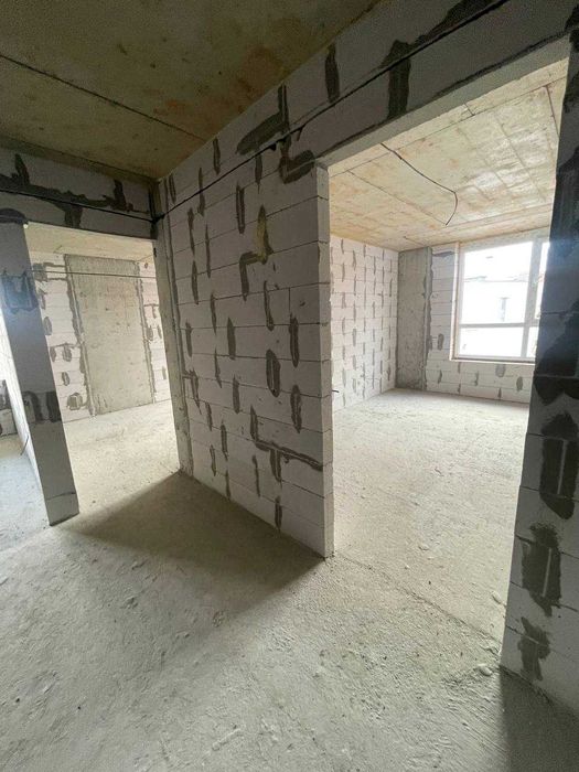 2 кімн Тролейбусна. Новобудова. На здачі.