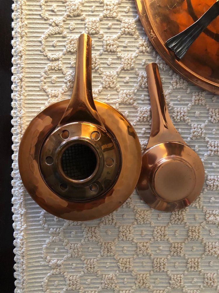 Fondue em cobre e ferro