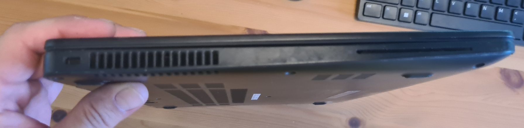 Sprzedam Laptop Dell Latitude 7440 i7 6gen/8GB/256SSD/WiFi/14" Win11