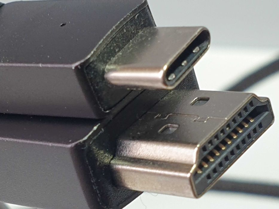 Кабель USB C to HDMI Uni 1.8м Thunderbolt 3/4 IOS Windows Android