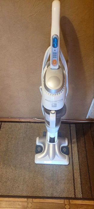 Продам паровий пилосос Ровента