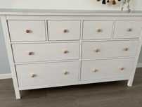 Comoda Hemnes 8 gavetas