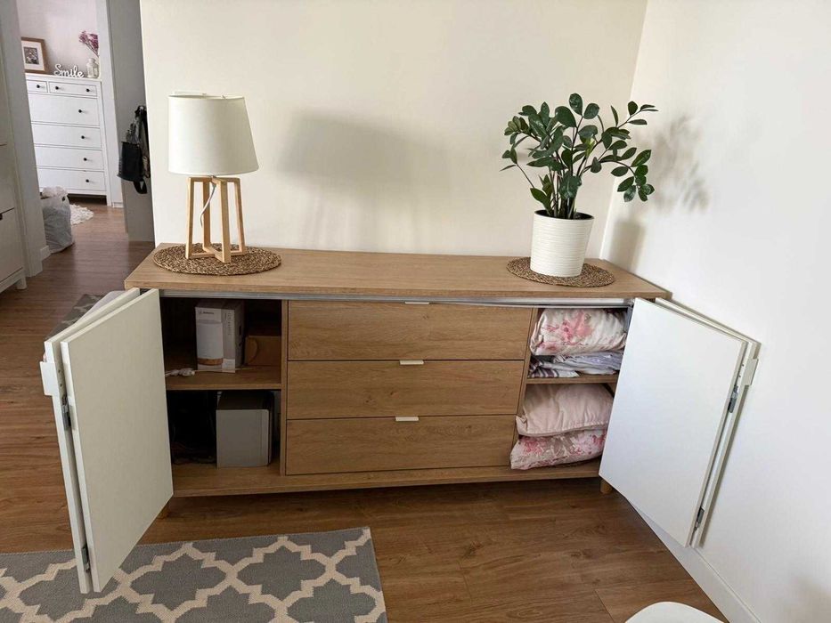 Komoda/Bufet VOX Simple/2 regały – stan idealny, jak nowe!