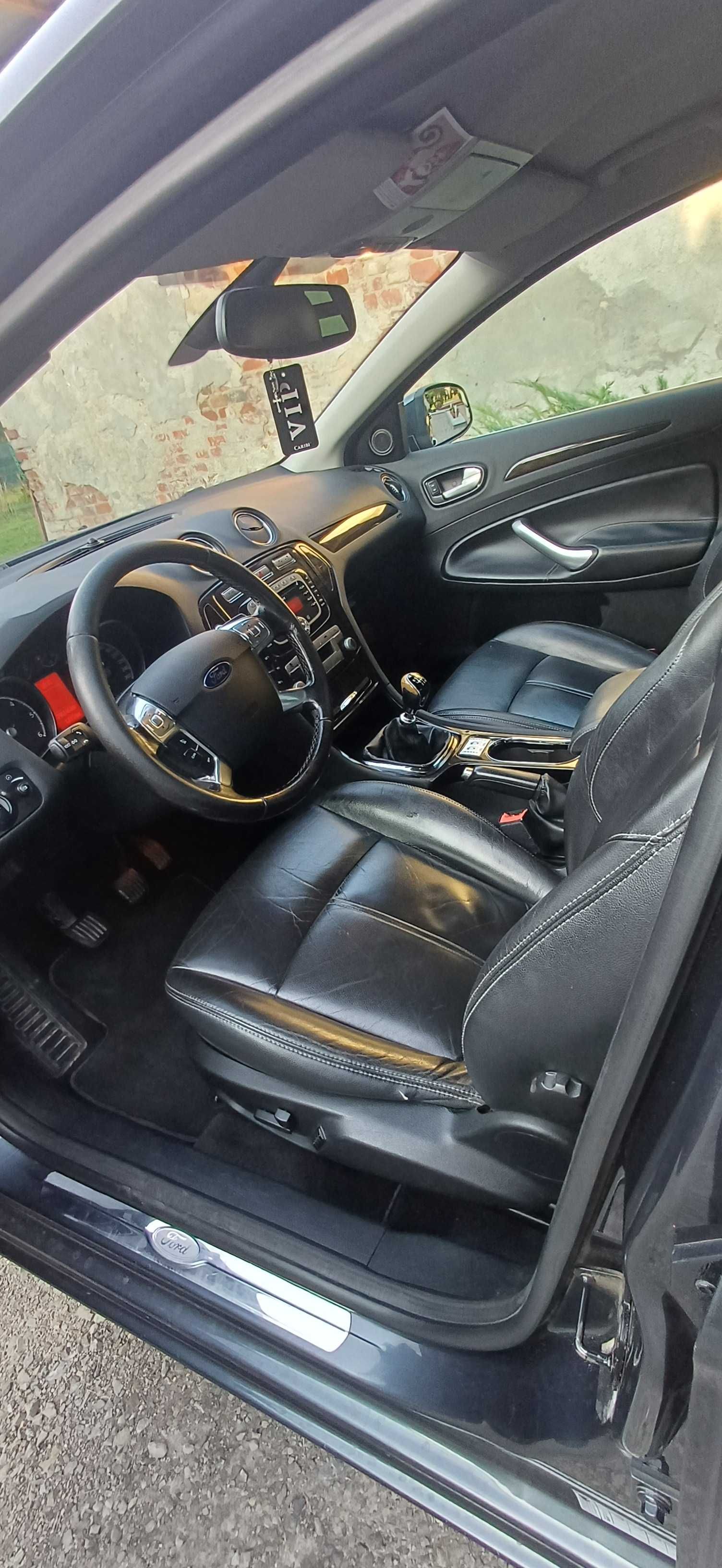 Ford Mondeo mk4 2.0 tdci