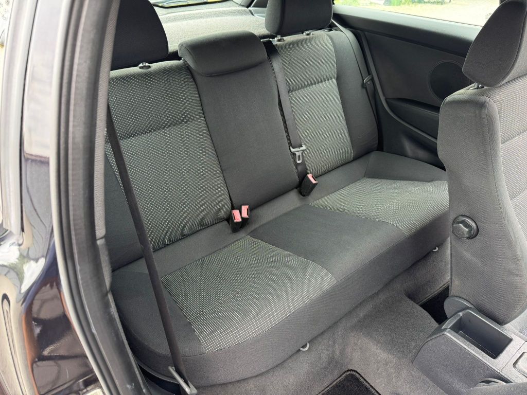 Opel Astra GTC 1.6 Benzyna Navi Climatronic Elektryka Alu PDC 2007