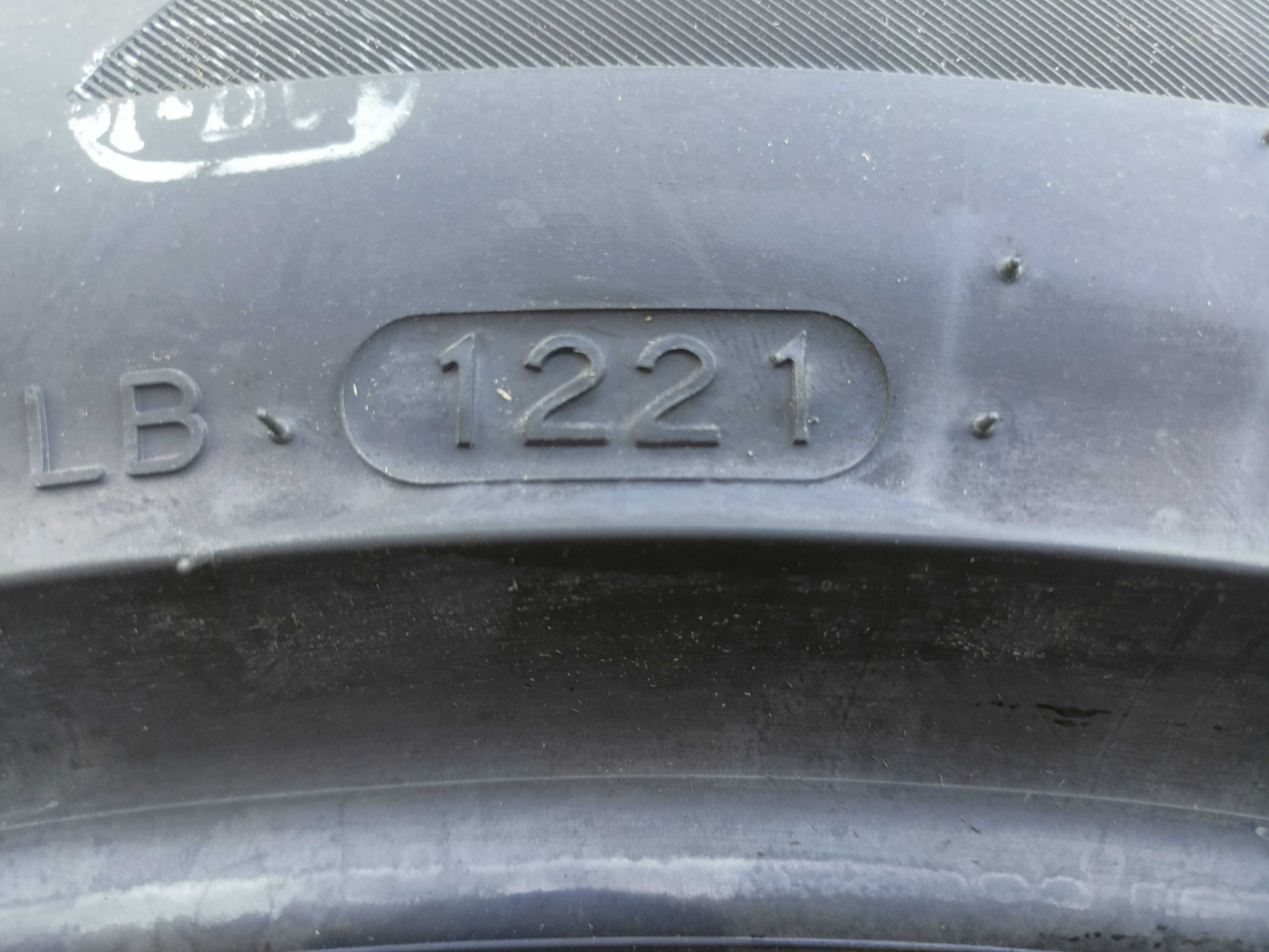 Laufenn S Fit EQ+ 225/55R17 101W XL #602&