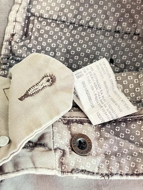 Calças Chino Pull&Bear – Tamanho 38 – Cinzento