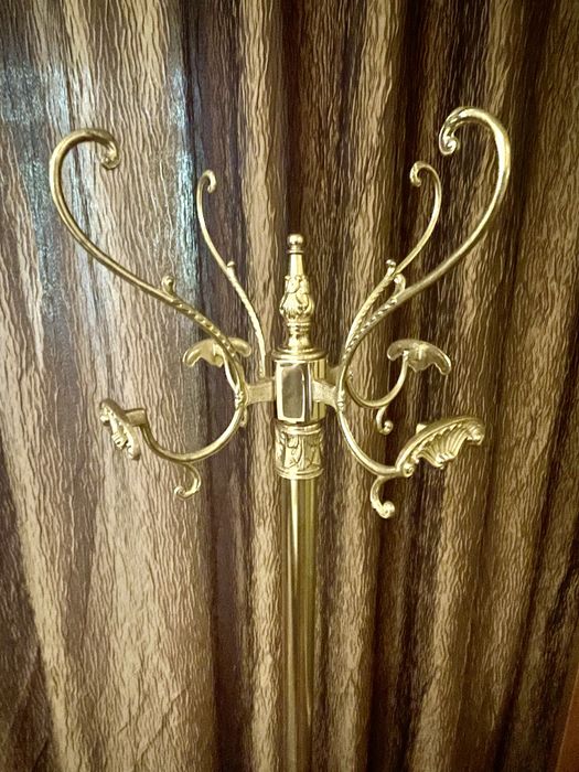 Великолепная латунная вешалка для прихожей, ресторана , кафе -