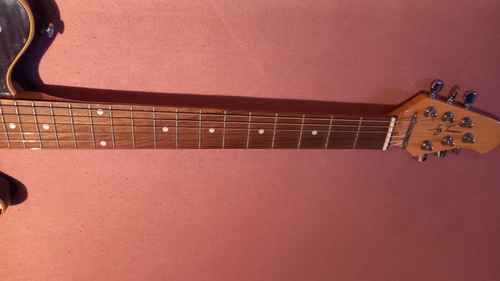 Gitara elektryczna JAY TURSER JT-72