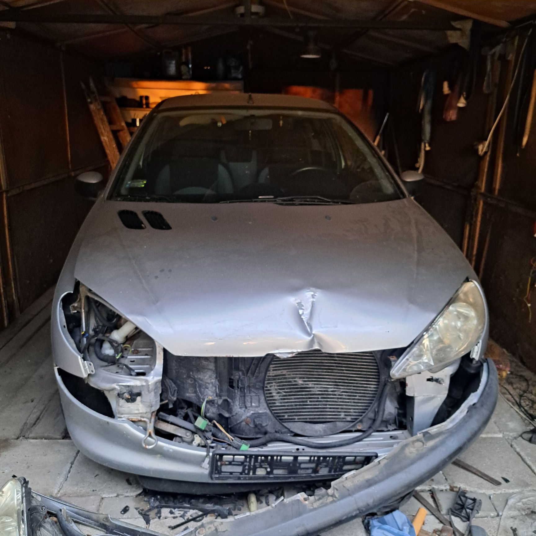 Peugeot 206 HATCHBACK, 2004
