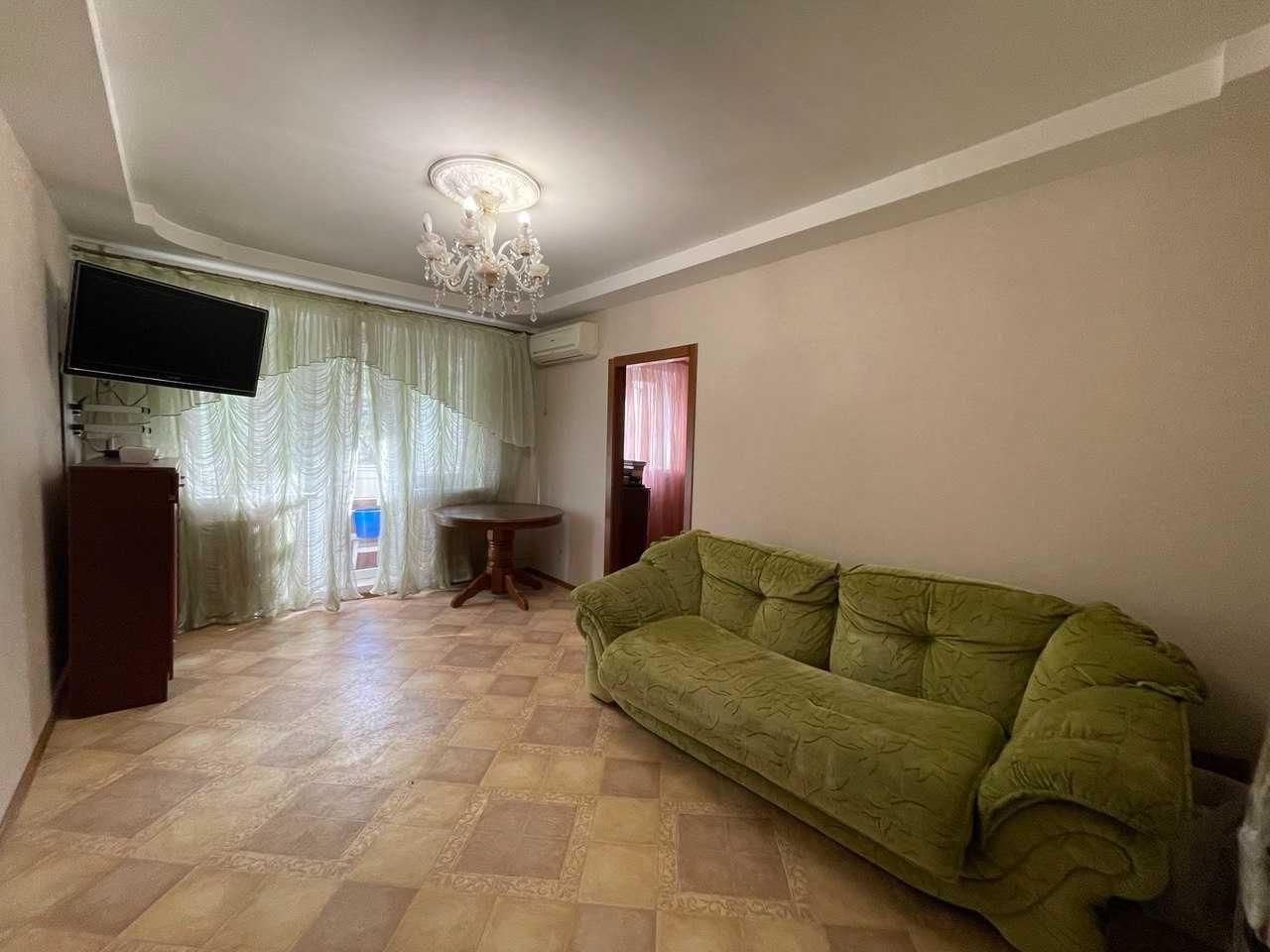 Продам 3 кімнатну Калнишевського 14 (Косіора) з ремонтом