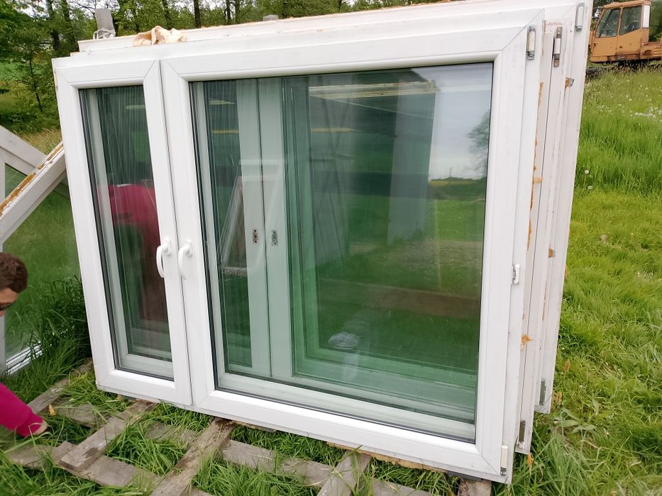 Okno 207x141 plastikowe dwukwaterowe rozwierno uchylne białe