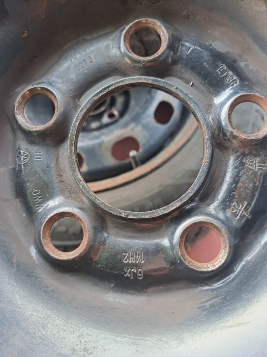Sprzedam felgi stalowe do skoda volkswagen seat