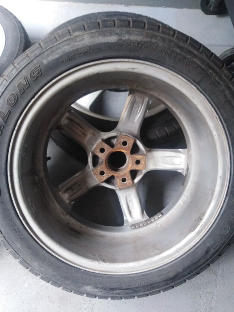 Felgi Renault 17 z oponami 5x108 et45, otwór 60, CMS RSK 306