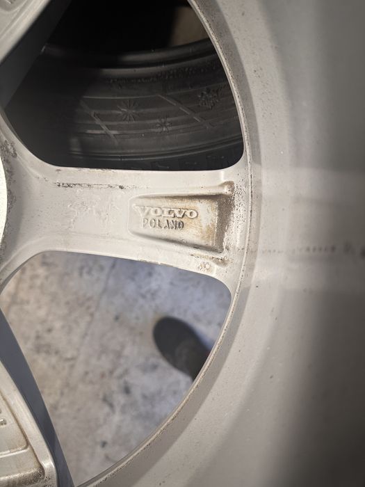 Koła zimowe 18 cali Volvo XC 60 Oryginalne
