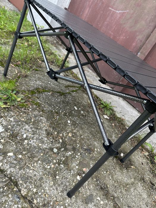 Lekki Sktadany Stoł Turystyczny