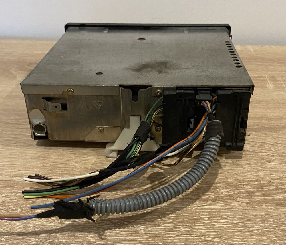 Radio - FORD Ranger, Explorer, Aerostar, F-150 / lata 90 - oryginalne